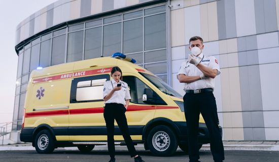鹤庆救护车转运病人算来回费用吗？